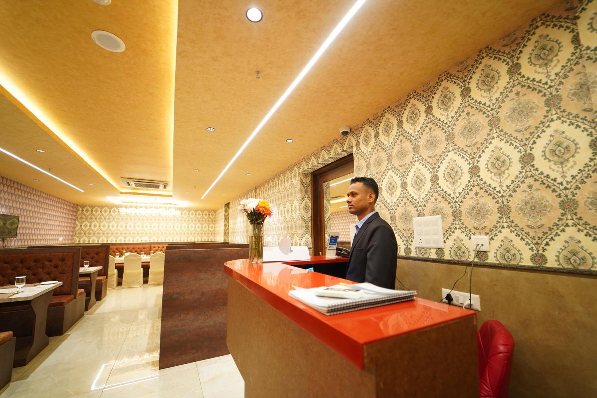 Hotel Ananta Sayana ブバネーシュワル エクステリア 写真